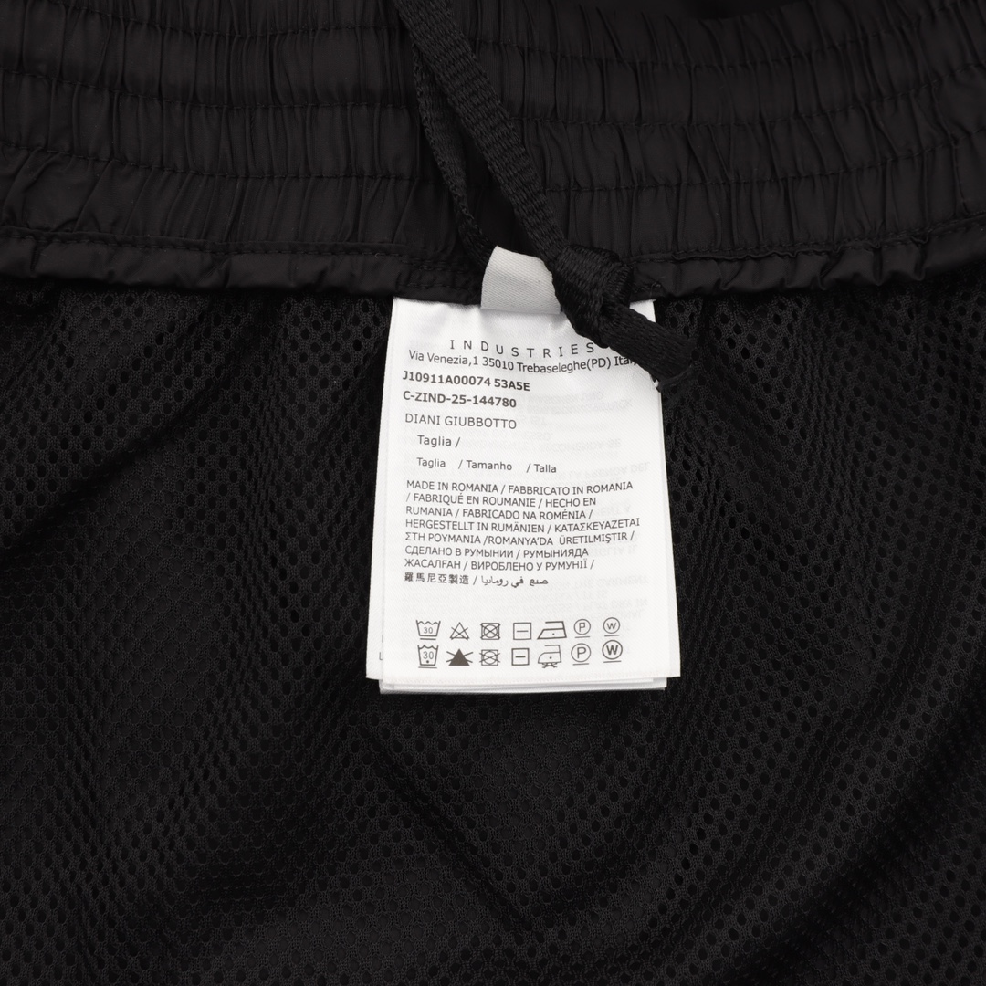 MONCLER Bottomwear S-XL 160202604050137_79 - Image 8