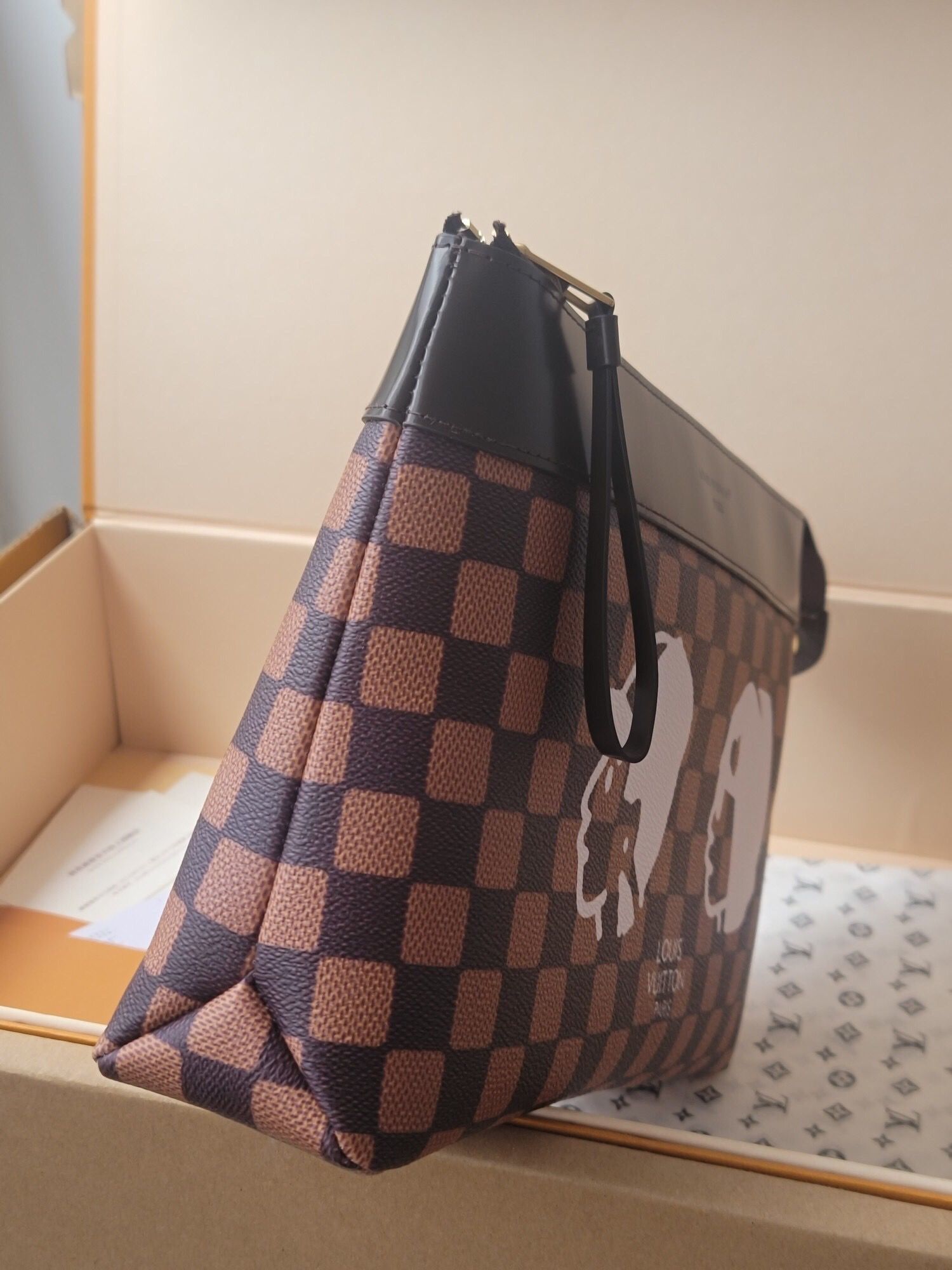 LV Mini & Wallet 32x21x8cm 280202605110001_119 - Image 3