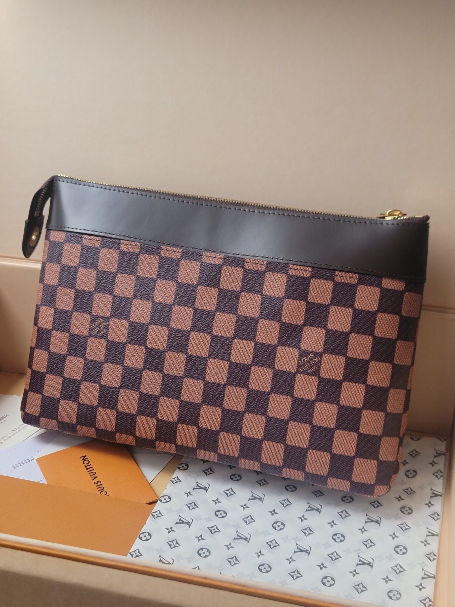 LV Mini & Wallet 32x21x8cm 280202605110001_119 - Image 2